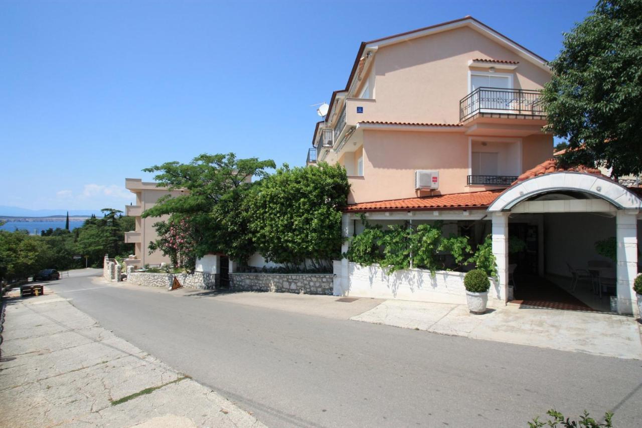 Apartments Domino R Dramalj Kültér fotó