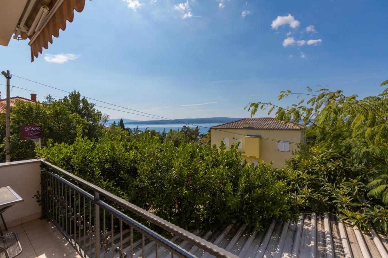 Apartments Domino R Dramalj Kültér fotó